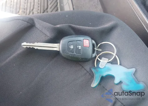 2017 Toyota Rav4 Le из США, поврежденный, VIN JTMBFREV5HJ106823